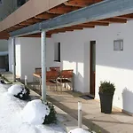 Fabian By Interhome شقة