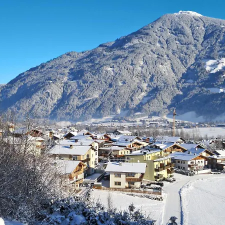 Rosi Und Oliver Ried im Zillertal